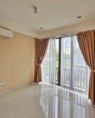 Rumah 2 Lantai di Green Andara Residences Strategis Banget