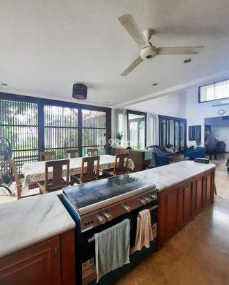 Jual Rumah Secondary Cluster Exclusive Bintaro Jaya Sektor 9 Tangerang