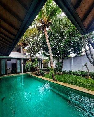 Jual Rumah Secondary Cluster Exclusive Bintaro Jaya Sektor 9 Tangerang