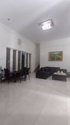 Rumah Mewah Di Antapani