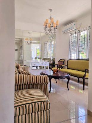 Rumah Terawat 2 Lt Area Rajawali Bintaro Jaya Asektor 9