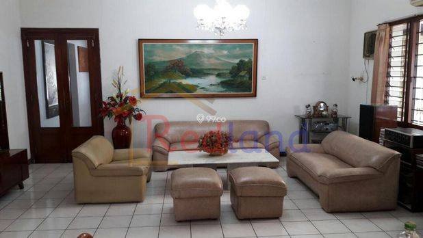 Rumah di Pringgading Semarang ( Tt 1838 )