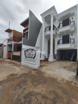 Rumah Murah American Classic POOL Samping Ragunan Jakarta Selatan