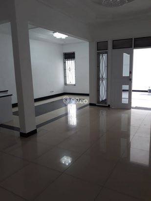 Rumah Bagus Minimalis Antapani Strategis di Antapani Bandung
