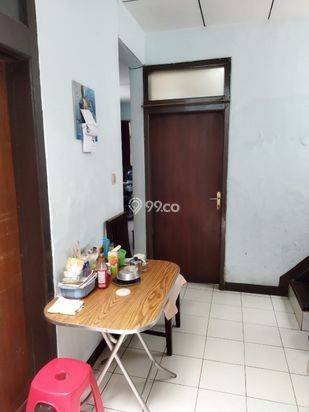 Rumah di kota Jalan Luna Bandung 
