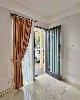 Rumah 2 Lantai di Green Andara Residences Strategis Banget