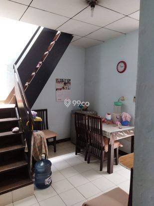 Rumah di kota Jalan Luna Bandung 