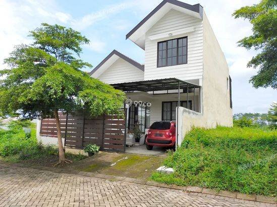 *Rumah 2 Lantai Luas 200 di Araya Binus Kota Malang _ 486B