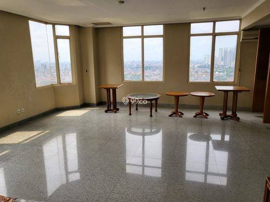 Apartemen Slipi House 4BR Penthouse Jakarta Barat Apartemen Slipi House 4BR Penthouse Jakarta Barat