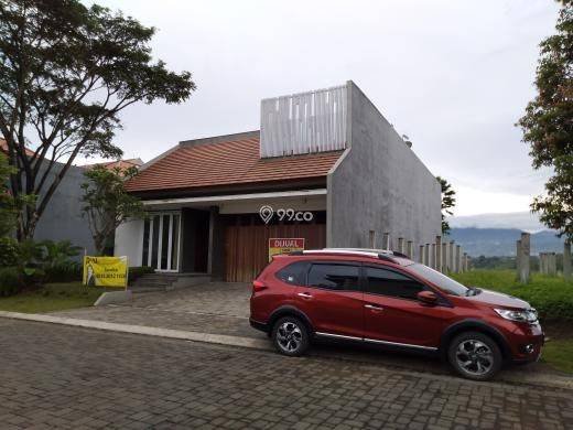 Rumah Nyaman di Kotabaru Parahyangan, Cluster Mayang Sunda