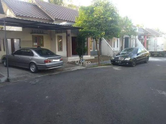 Dijual Cepat Rumah + Isi di Graha Pagutan Kota Mataram