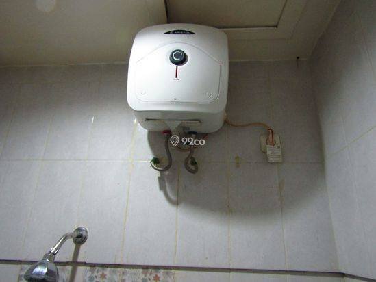 Jual Rugi B.U Hotel Di Jalan Jaksa Kebon Sirih Jakarta Pusat.