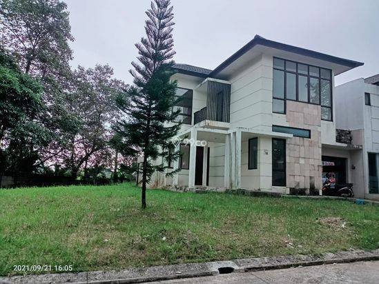 Rumah nyaman asri Sentul city