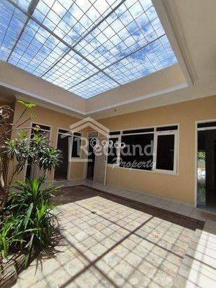 Rumah di Daerah Semarang Barat Lz Tt 4452 