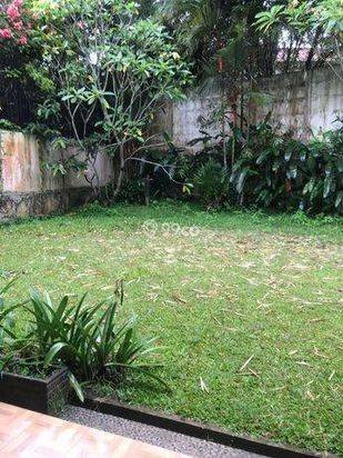 Rumah 2 Lantai Bagus Unfurnished SHM di Jl.lvv, Bogor