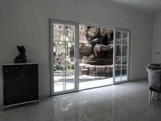 Rumah Bagus 2lantai Setrategis Duren Sawit