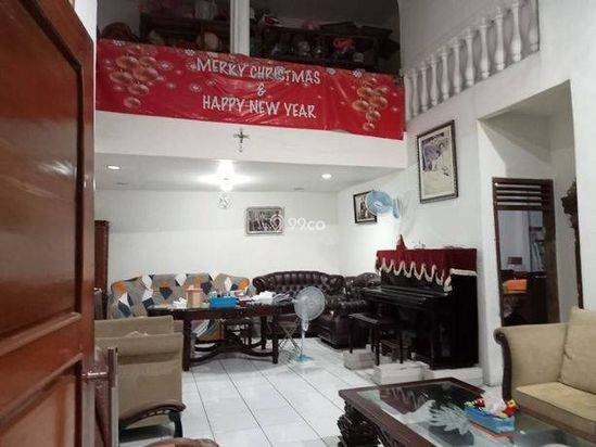 Rumah Kokoh Tanah Luas Setrategis Utan Kayu