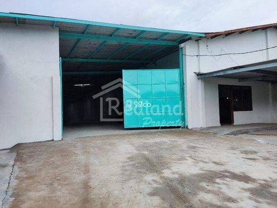 Gudang di Kawasan Industri Terboyo , Semarang Lz Tt 4238s