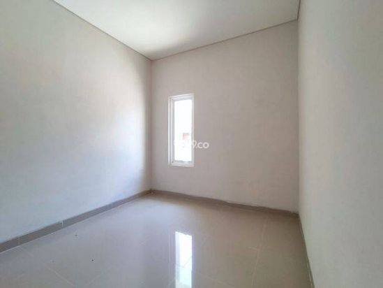 Rumah Cantik Di Depan Kantor Camat Kebonarum