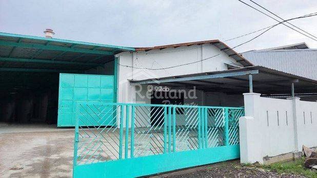 Gudang di Kawasan Industri Terboyo , Semarang Lz Tt 4238s