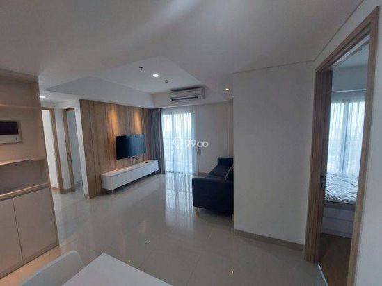  Apartemen Furnished Embarcadero Suites Bagus