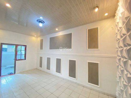 Rumah baru Desain mewah plamongan indah semarang