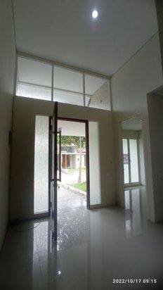 Rumah di Northwest Park Citraland Lingkungan Tenang dan Asri