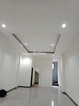 Ruko di Bkr Mainroad Lokasi Strategis Harga Murah