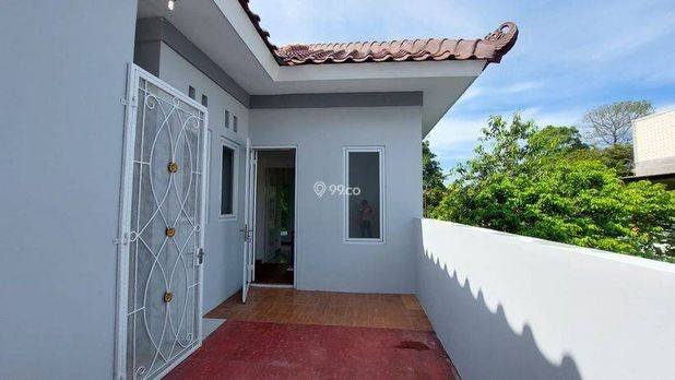 Rumah Cantik Sekali di Legenda Wisata
