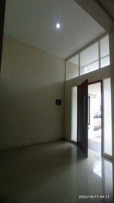 Rumah di Northwest Park Citraland Lingkungan Tenang dan Asri