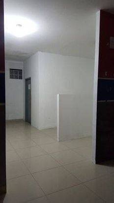 Ruko multiguna 2 lantai di holis regency, siap huni