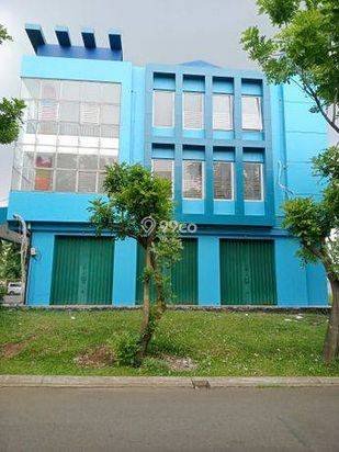 Disewakan ruko 3 lantai diGrand wisata Bekasi 