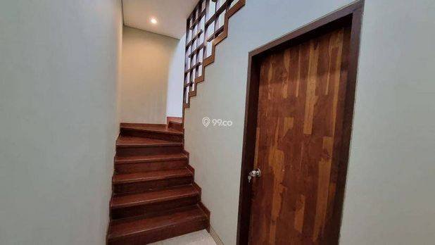 Dijual Villa Lantai 2 Minimalis Kawasan Villa  One Gate Sistem 