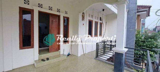 Jual Murah Rumah Komplek 2 Lt di Bumi Makmur Jatimakmur