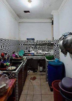 Jual Murah Rumah Komplek 2 Lt di Bumi Makmur Jatimakmur