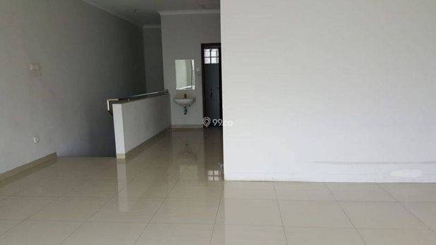 Ruko multiguna 2 lantai di holis regency, siap huni