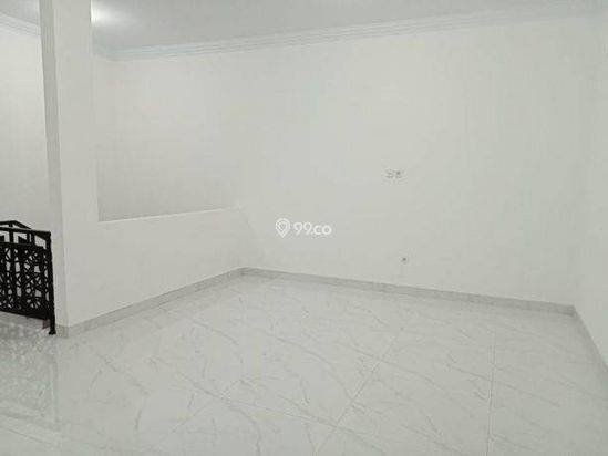 Rumah Minimalis Baru Siap Huni SHM Rawamangun