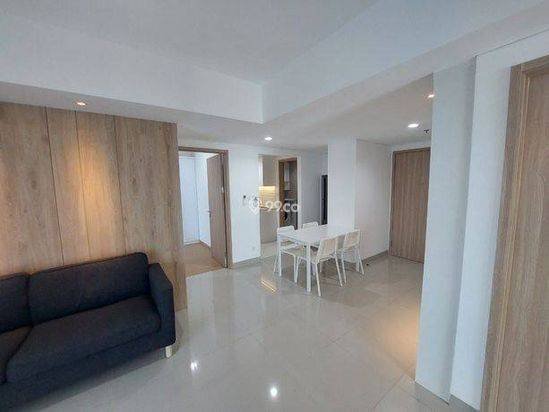  Apartemen Furnished Embarcadero Suites Bagus