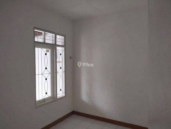 Rumah Nyaman , Strategis, Tidak banjir
