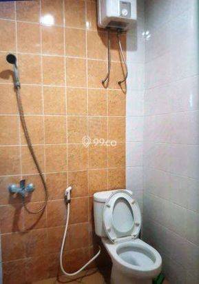 Dijual rumah full furniture di Graha Padma 
