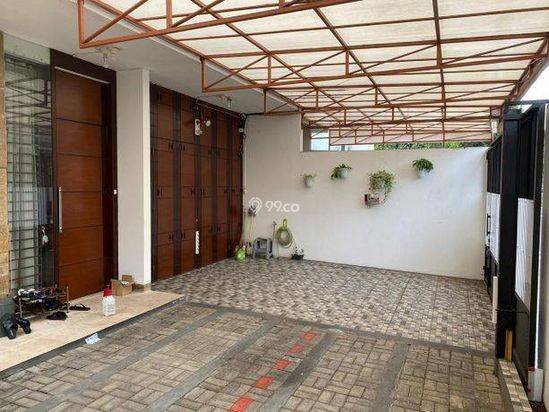 Rumah Bagus di Jl. Lebak Bulus Jakarta Selatan