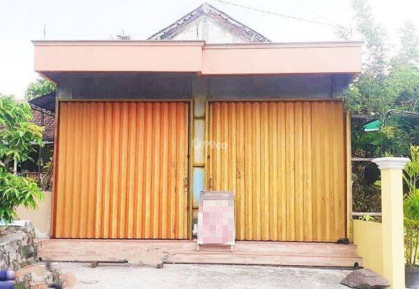 Ruko Strategis Bagus di Jebres Surakarta (TF)