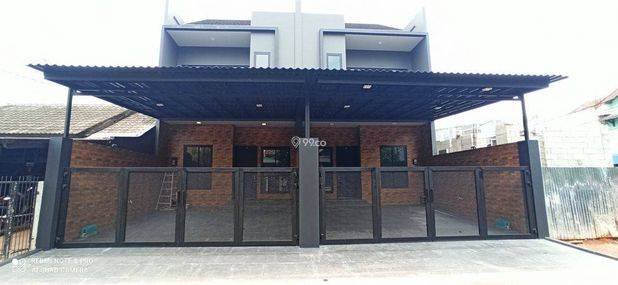 RUMAH BARU 2 LANTAI, BAGUS, MODERN MINIMALIS INDUSTRIAL. 