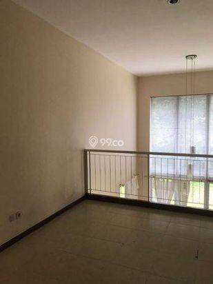 Rumah 2 Lantai Bagus Unfurnished SHM di Jl.lvv, Bogor