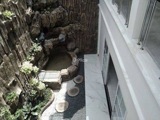 Rumah Bagus 2lantai Setrategis Duren Sawit