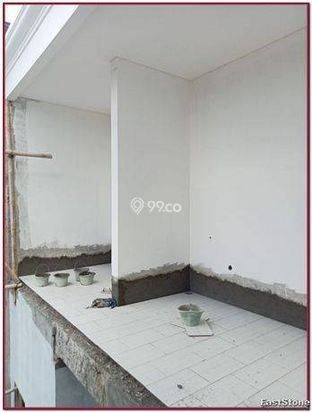 Rumah Sleman Plus Kolam Renang Utara Bandara Adisucipto