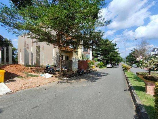 2 UNIT KAVLING SUKAJADI BOULEVARD VIEW GOLF, HARGA DIBAWAH PASARAN 
