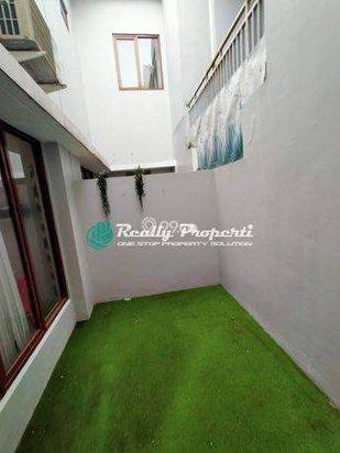 Premier Estate 2 Type Biaritz Semi Furnished Cash / KPR Ready
