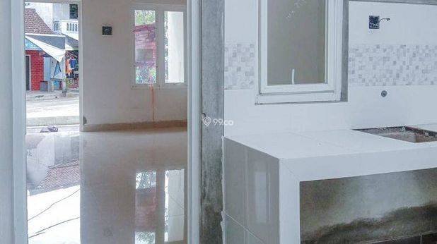 RUMAH SIAP HUNI MURAH FREE SEMUA BIAYA DI PLUNENG