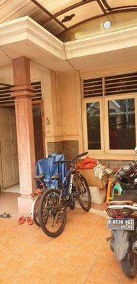 Rumah Bagus di Metland Puri, Ukuran 7x15, Dekat Green Lake City